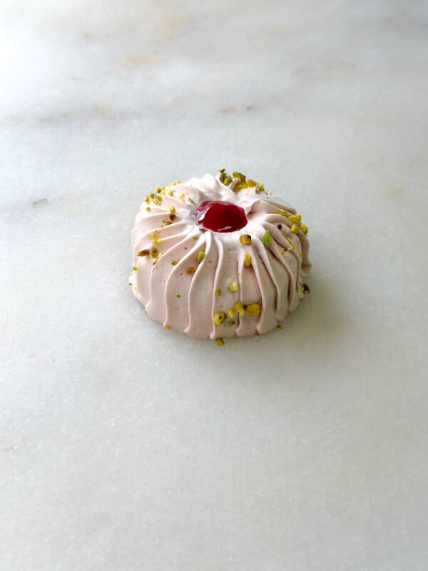 Entremet framboise pistache